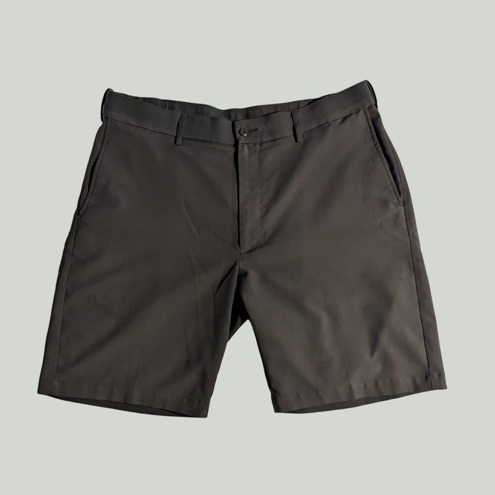 PGA golf shorts size 38